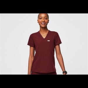 FIGS Catarina One Pocket Scrub Top Medium